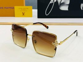 Picture of LV Sunglasses _SKUfw56896460fw